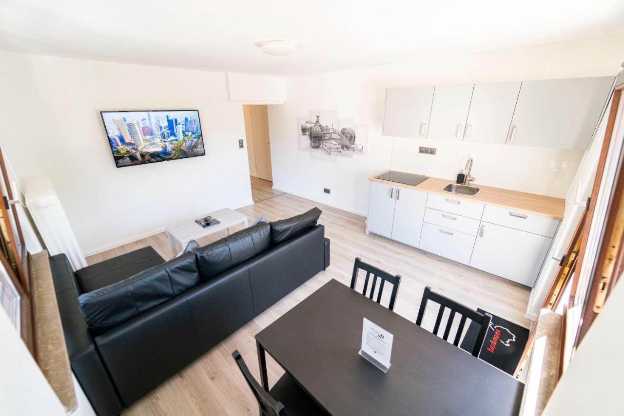 North Loop Rooms Аденау Екстериор снимка