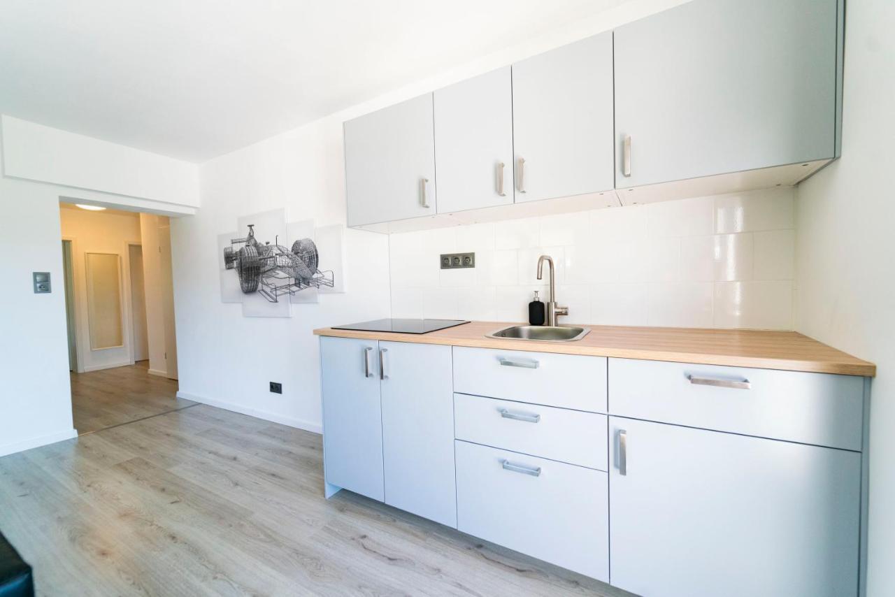 North Loop Rooms Аденау Екстериор снимка
